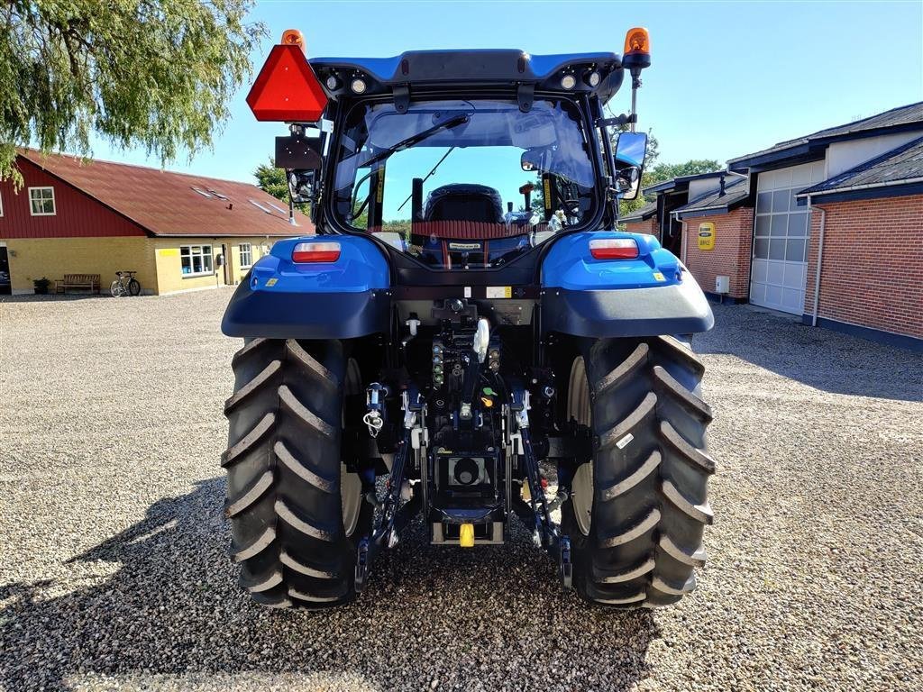 Traktor типа New Holland T6.145  med New Holland 760TL frontlæsser, Gebrauchtmaschine в Storvorde (Фотография 7)