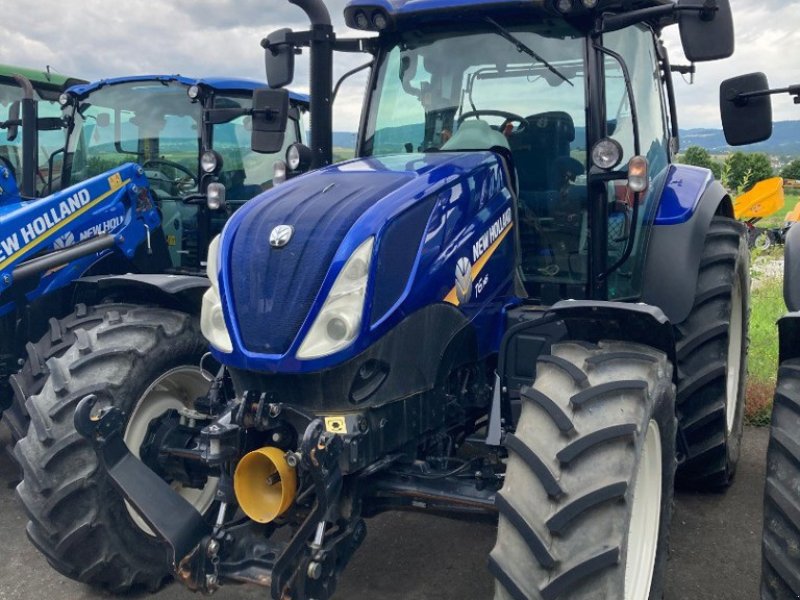 Traktor типа New Holland T6.145, Gebrauchtmaschine в Chavornay