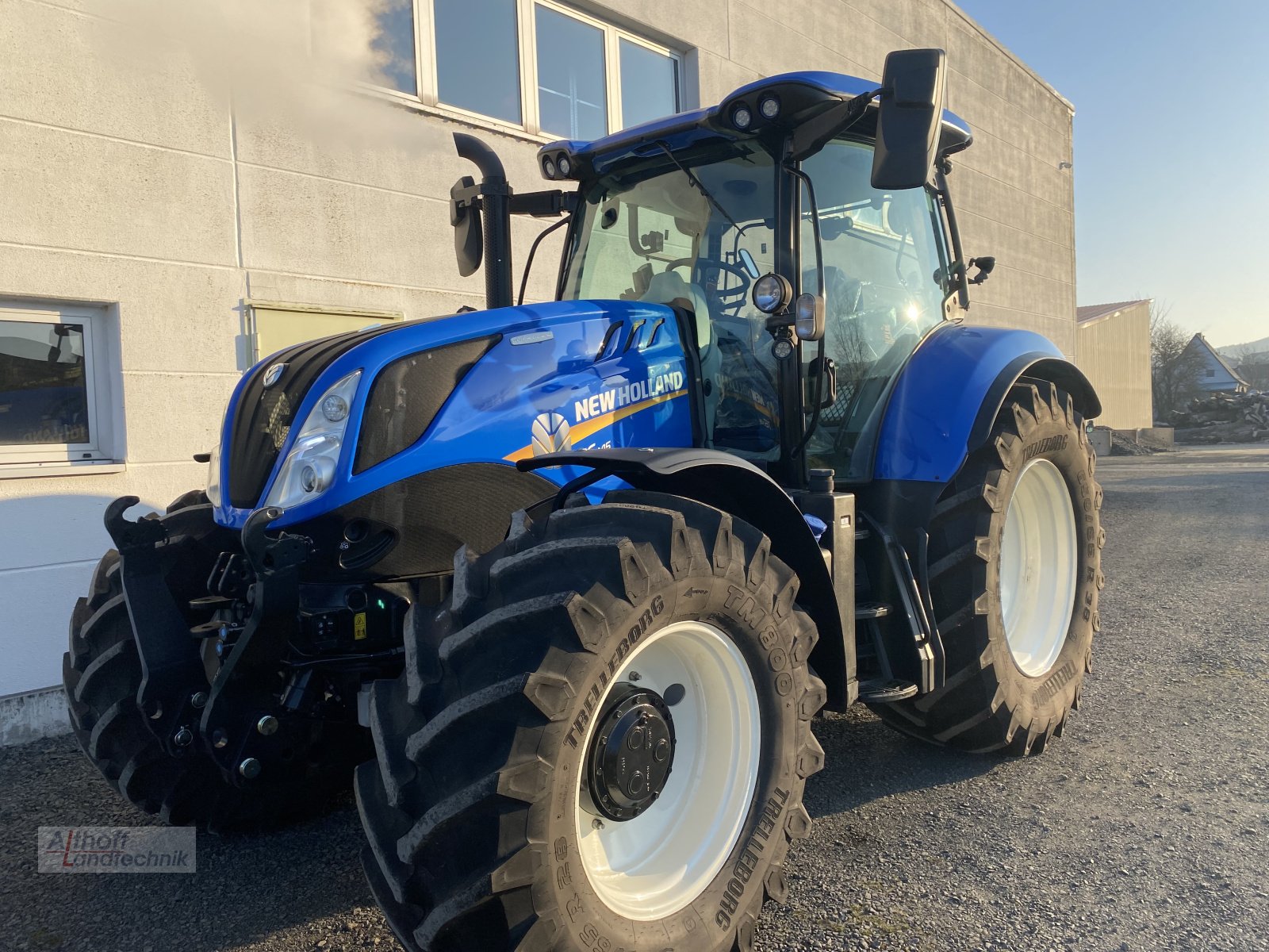 Traktor tipa New Holland T6.145, Neumaschine u Wabern (Slika 1)