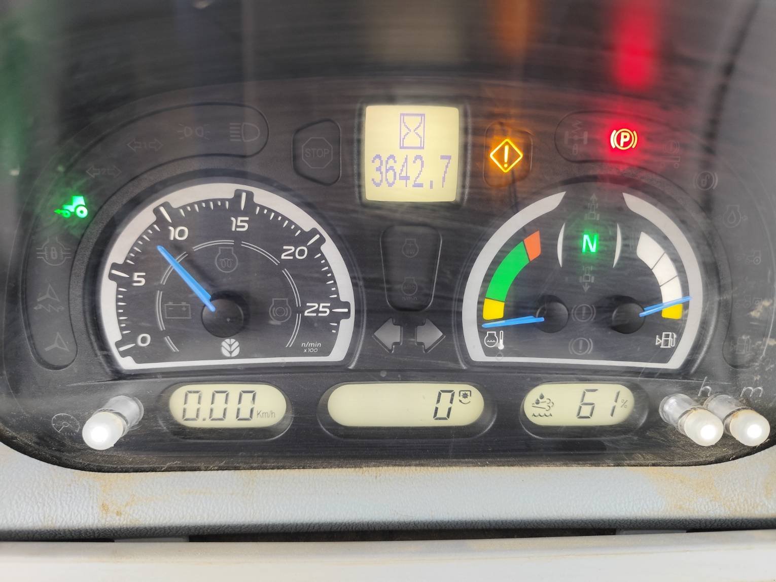 Traktor del tipo New Holland T6.145DC, Gebrauchtmaschine en Le Horps (Imagen 5)