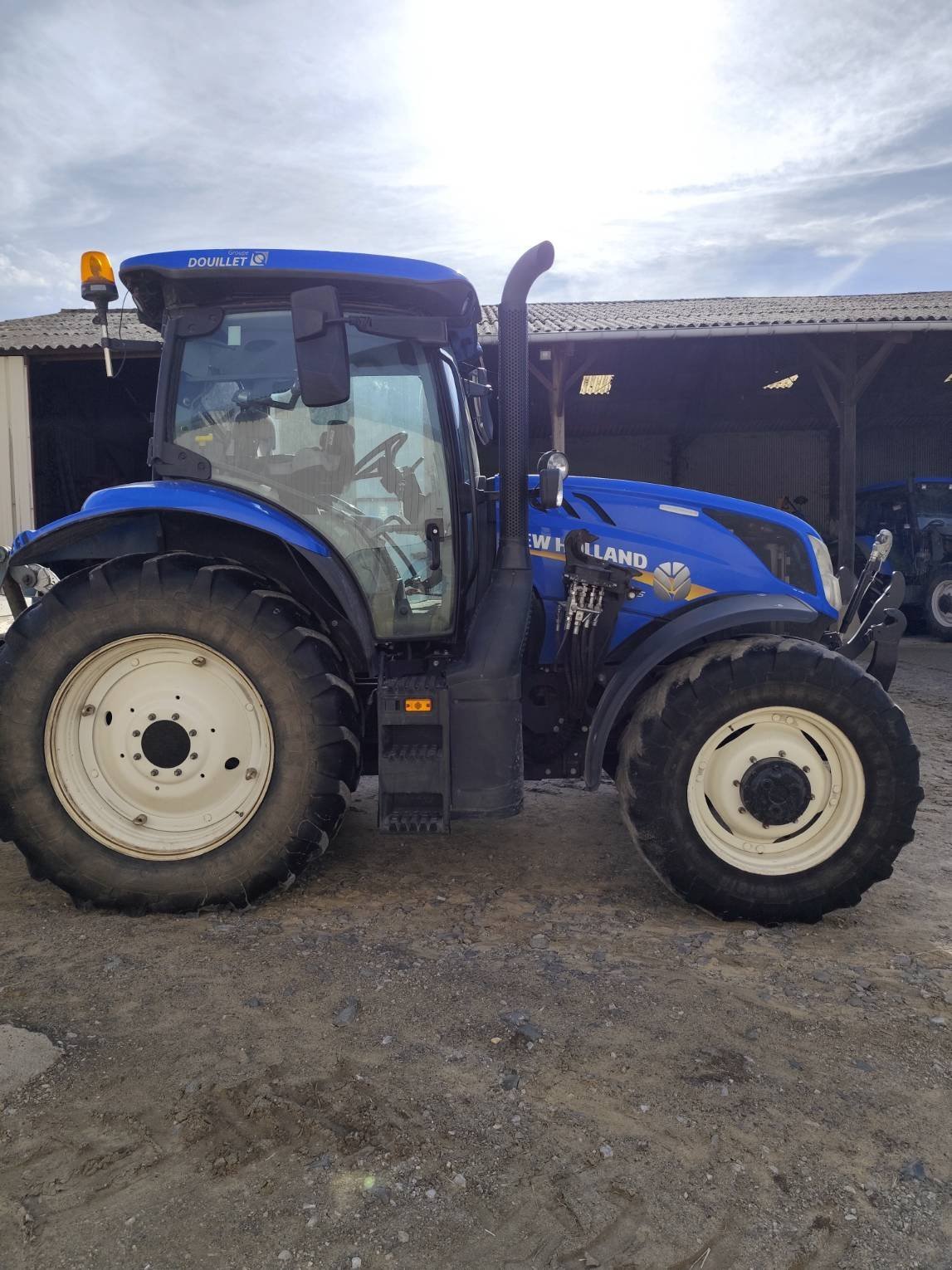 Traktor vrste New Holland T6.145DC, Gebrauchtmaschine v Le Horps (Slika 5)