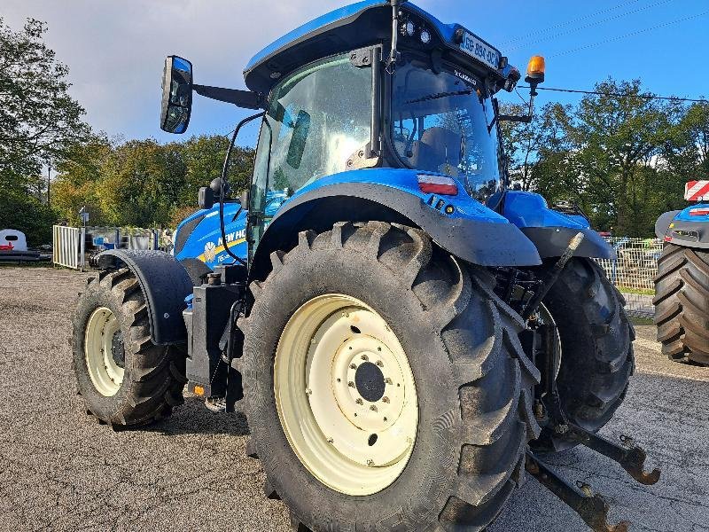 Traktor des Typs New Holland T6145DYC, Gebrauchtmaschine in PLUMELEC (Bild 7)