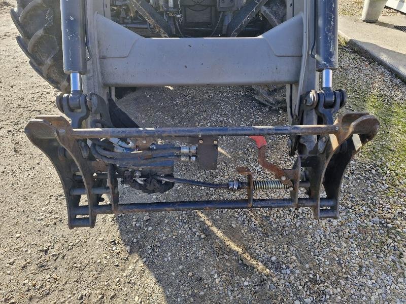 Traktor типа New Holland T6.150, Gebrauchtmaschine в BRAY en Val (Фотография 7)