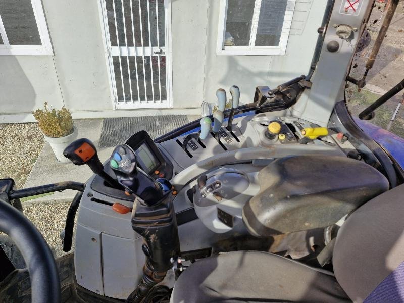 Traktor типа New Holland T6.150, Gebrauchtmaschine в BRAY en Val (Фотография 11)