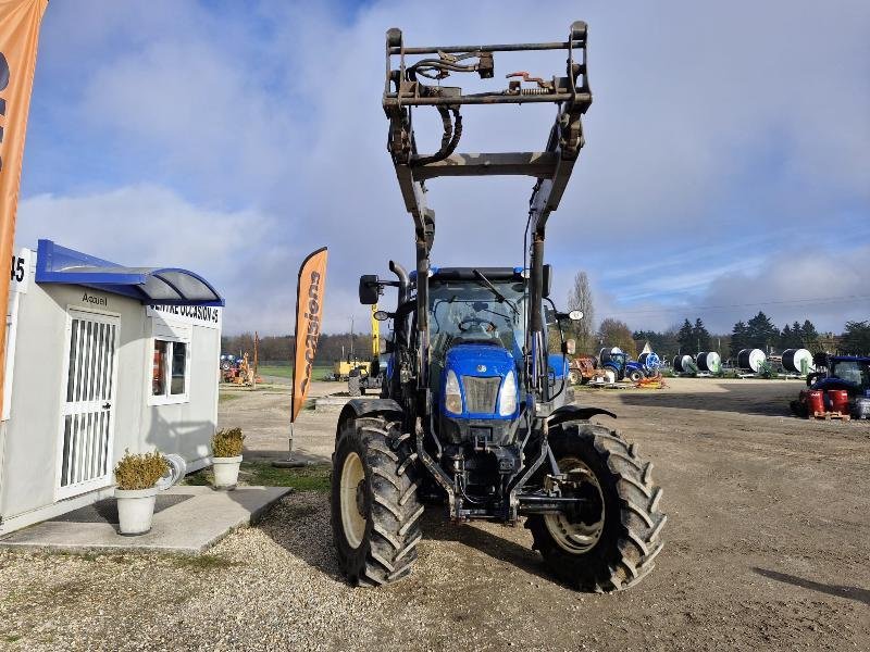 Traktor типа New Holland T6.150, Gebrauchtmaschine в BRAY en Val (Фотография 3)