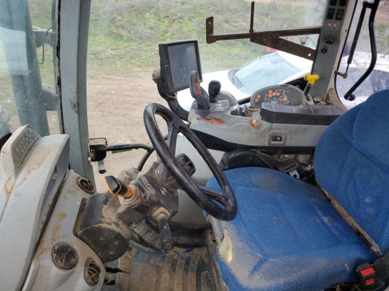 Traktor a típus New Holland T6.150AC, Gebrauchtmaschine ekkor: BRAY en Val (Kép 1)