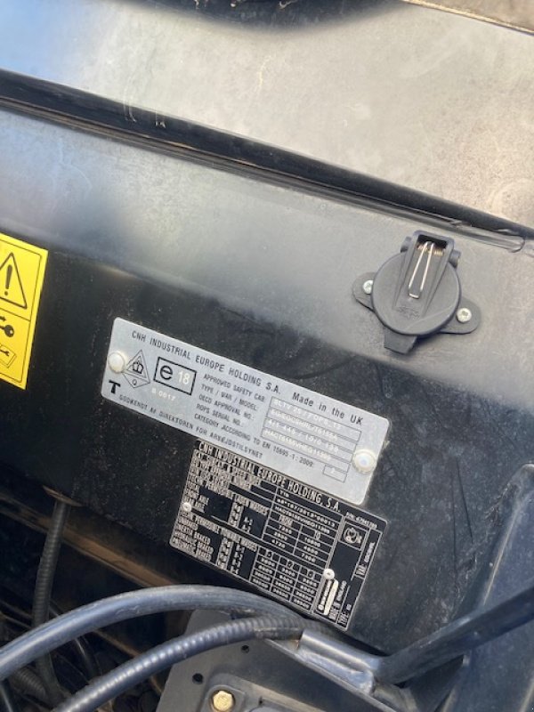 Traktor del tipo New Holland T6.155 AutoCommand, Gebrauchtmaschine In Hofgeismar (Immagine 9)