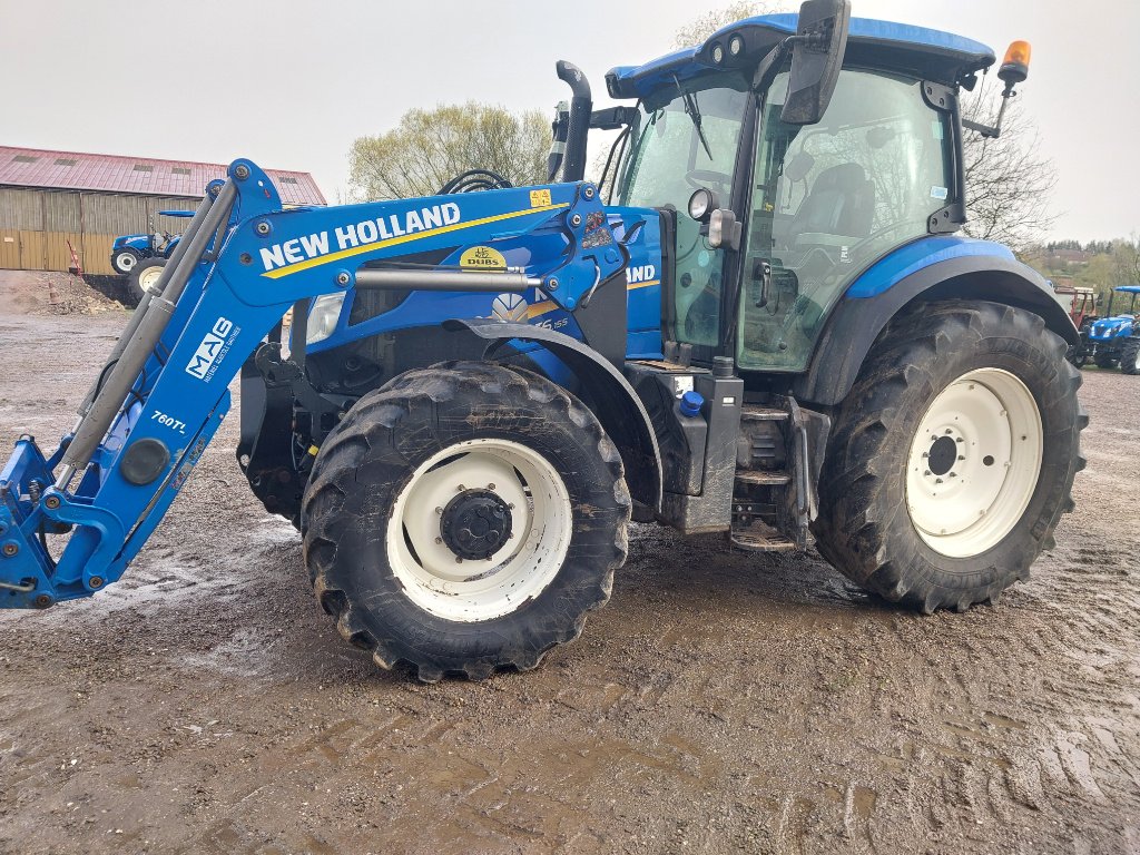 Traktor des Typs New Holland T6.155, Gebrauchtmaschine in MANDRES-SUR-VAIR (Bild 1)