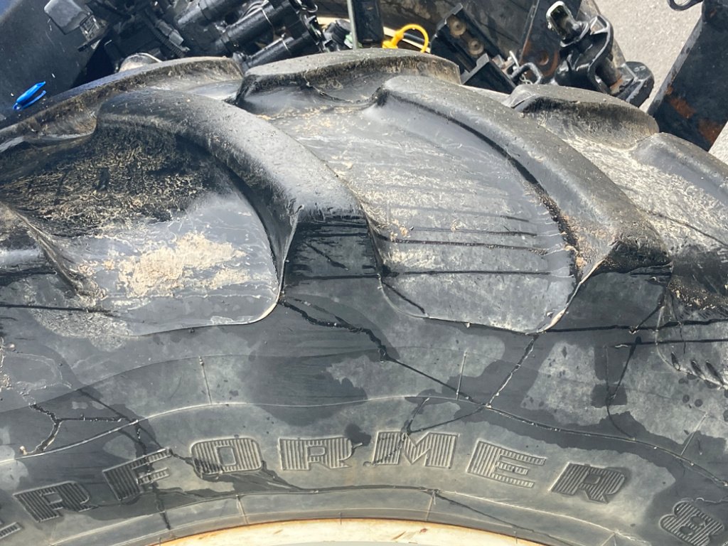 Traktor of the type New Holland T6.155, Gebrauchtmaschine in CORMENON (Picture 11)