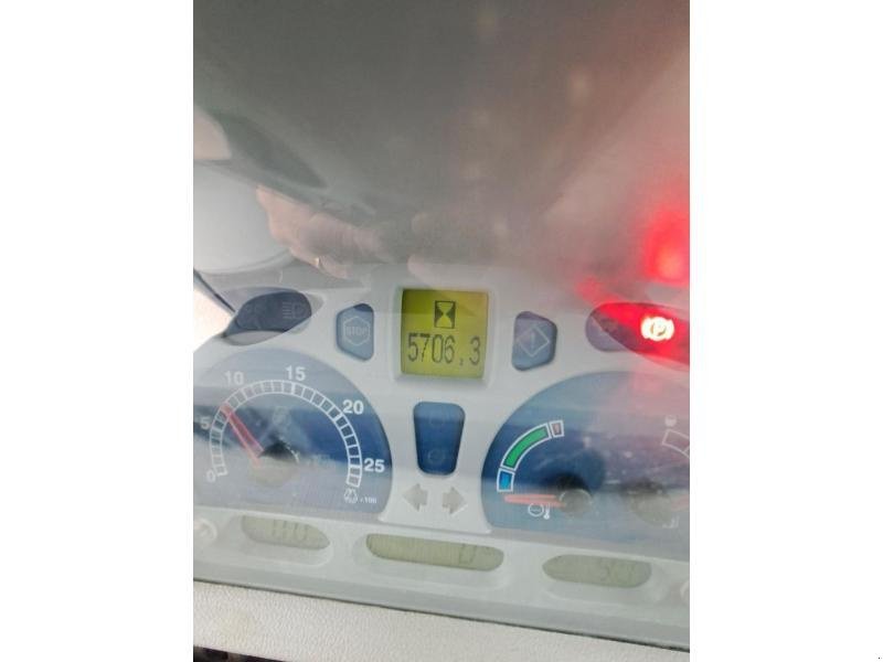 Traktor типа New Holland T6155, Gebrauchtmaschine в PLUMELEC (Фотография 11)