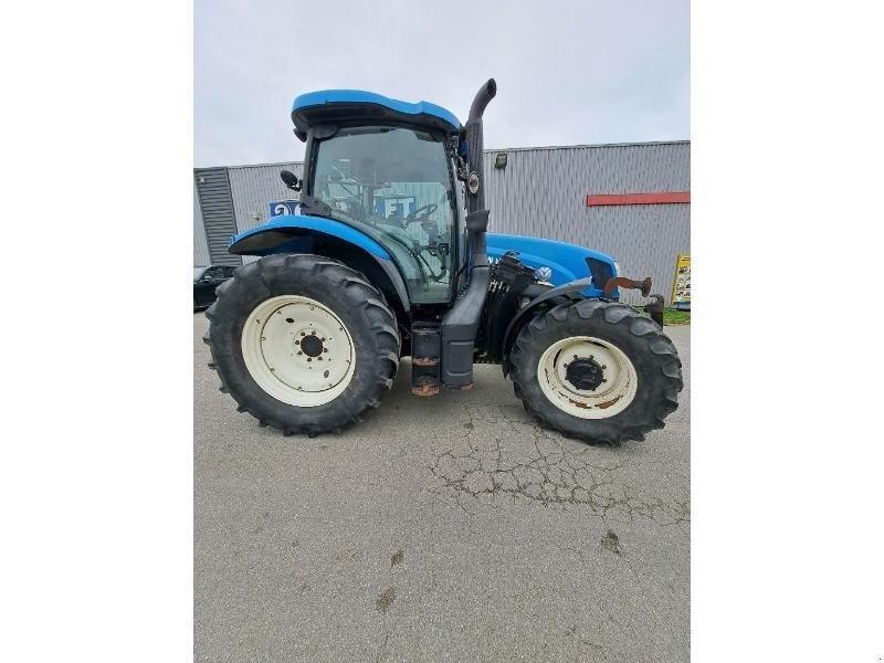Traktor типа New Holland T6155, Gebrauchtmaschine в PLUMELEC (Фотография 7)