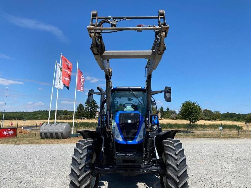 Traktor of the type New Holland T6.155, Gebrauchtmaschine in LE PONT CHRETIEN (Picture 5)