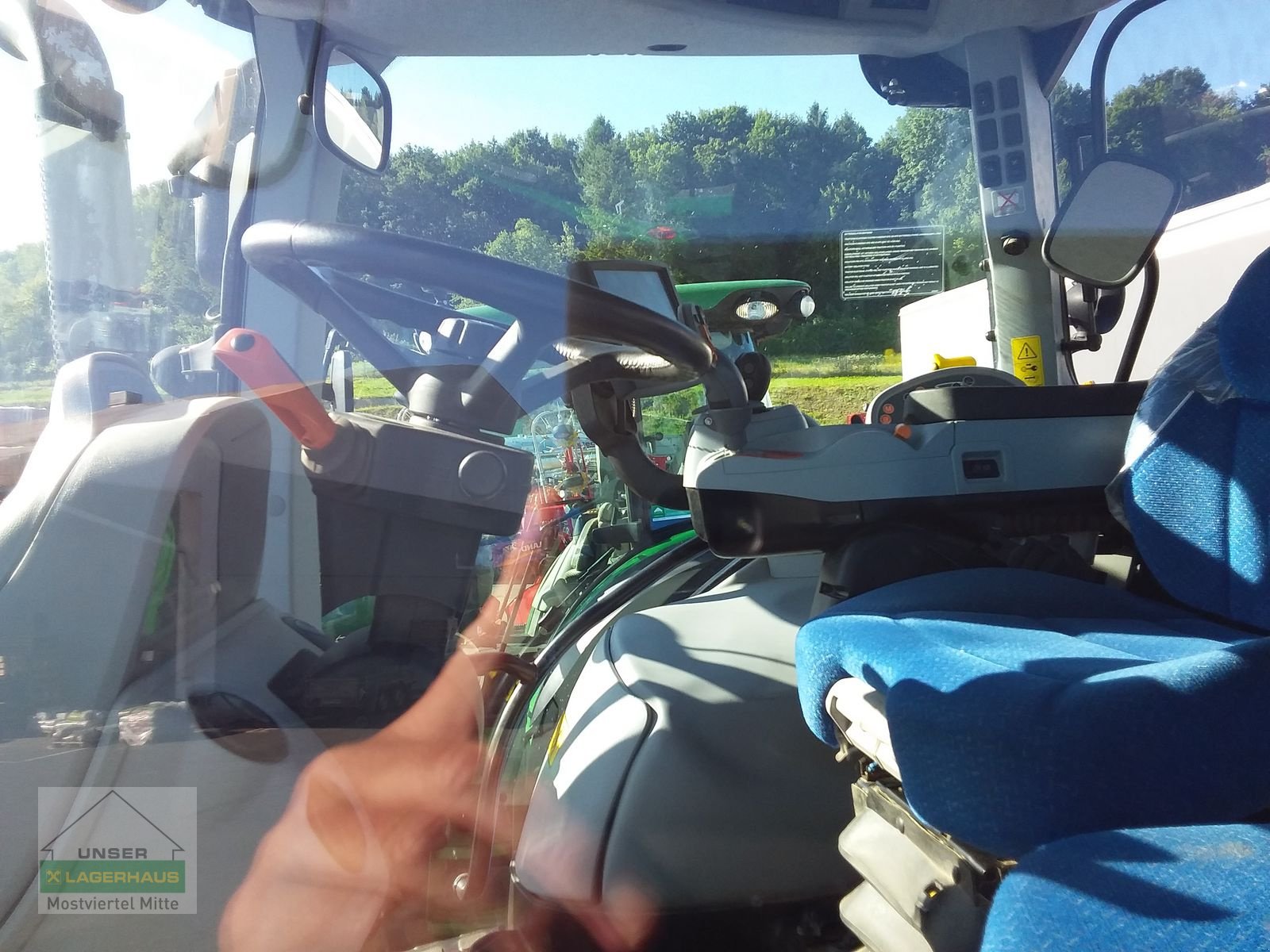 Traktor des Typs New Holland T6.160 Auto Command, Gebrauchtmaschine in Bergland (Bild 5)