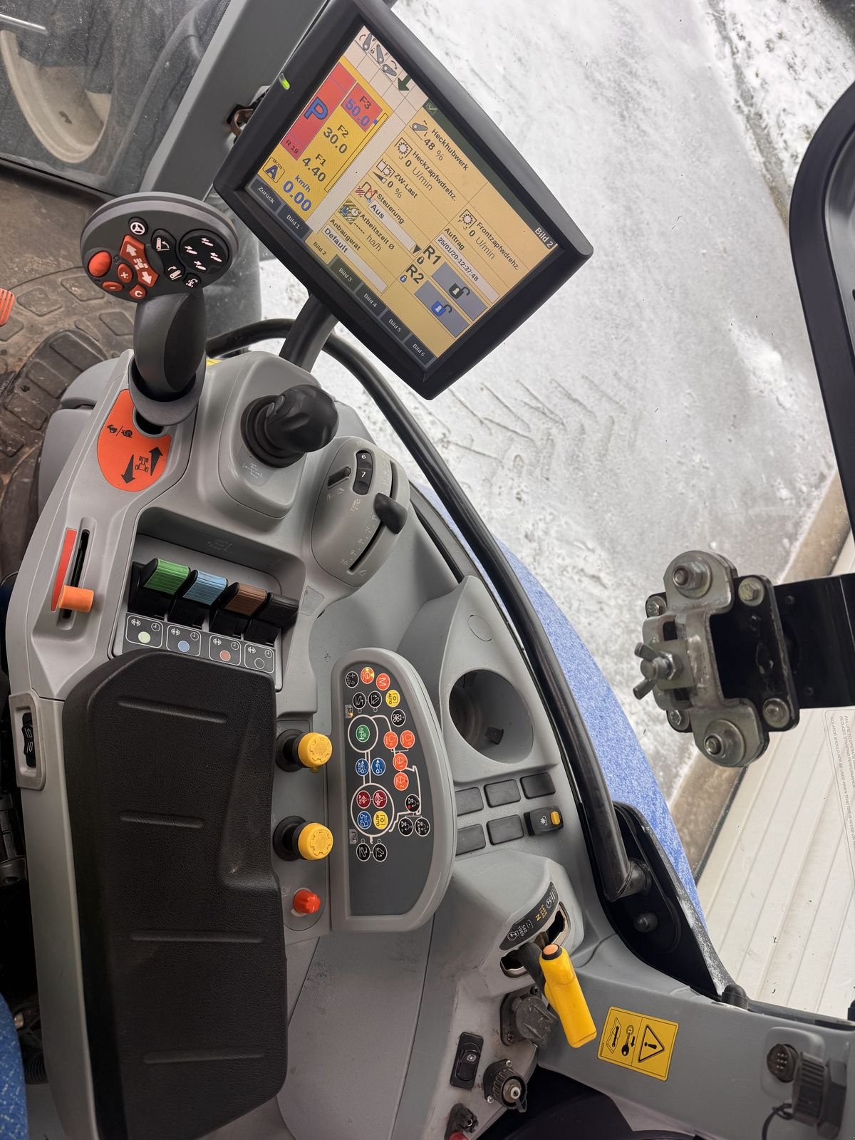 Traktor van het type New Holland T6.160 Auto Command, Gebrauchtmaschine in Traberg (Foto 8)