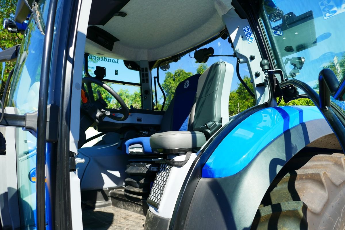 Traktor of the type New Holland T6.160 Dynamic Command SideWinder II (Stage V), Gebrauchtmaschine in Villach (Picture 7)