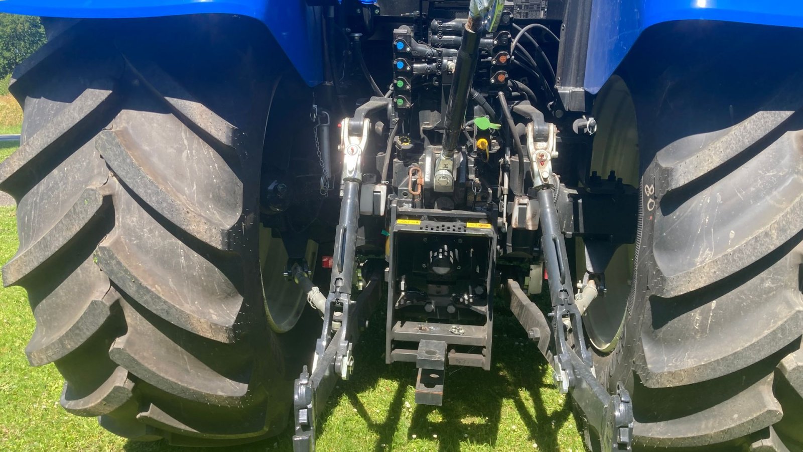 Traktor типа New Holland T6.160 Dynamic Command, Gebrauchtmaschine в Glamsbjerg (Фотография 9)