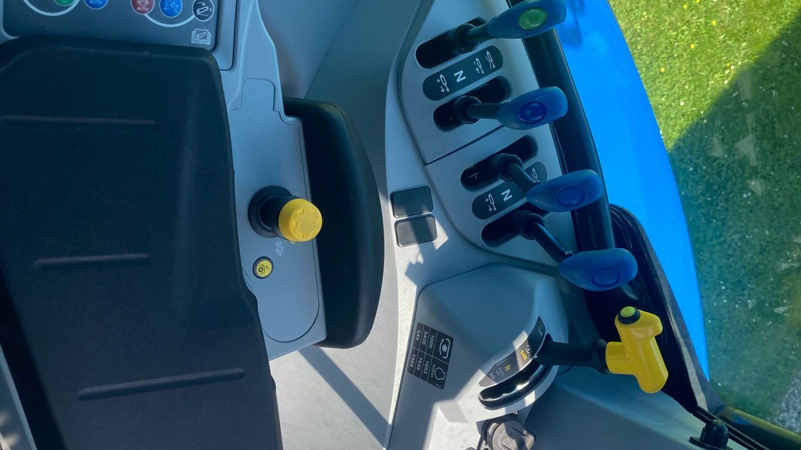 Traktor типа New Holland T6.160 Dynamic Command, Gebrauchtmaschine в Glamsbjerg (Фотография 14)