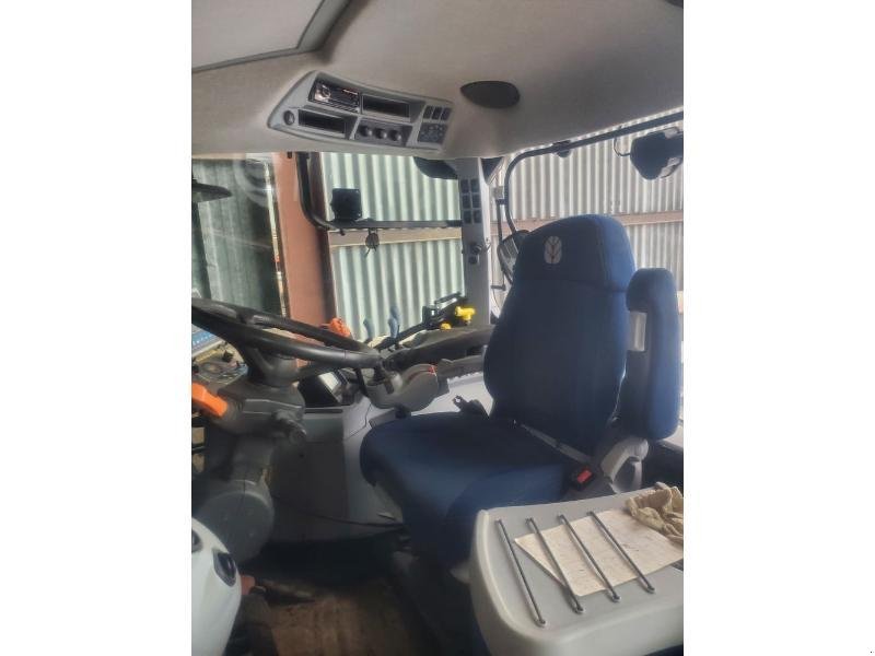 Traktor του τύπου New Holland T6.160EC, Gebrauchtmaschine σε BRAY en Val (Φωτογραφία 7)