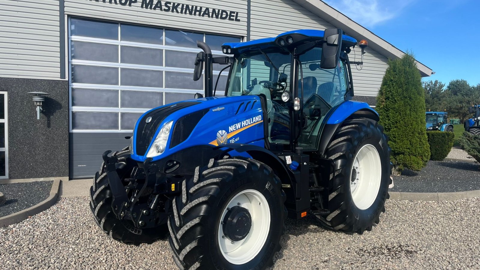 Traktor des Typs New Holland T6.165 AutoCommannd med frontlift, Gebrauchtmaschine in Lintrup (Bild 2)