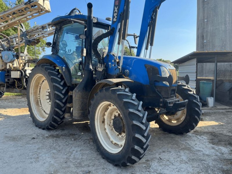 Traktor of the type New Holland T6.165 EC, Gebrauchtmaschine in Roches-sur-Marne (Picture 1)