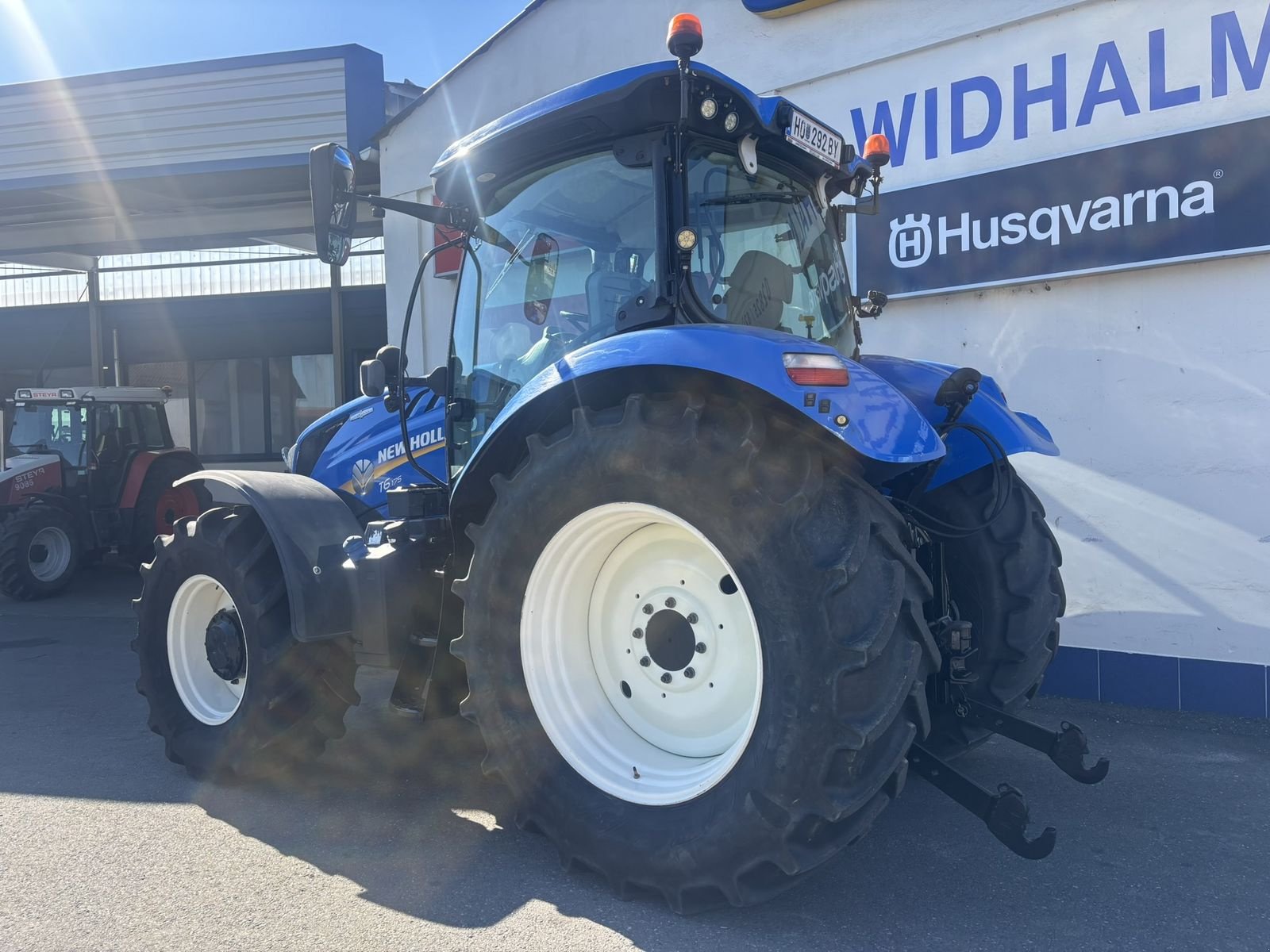 Traktor of the type New Holland T6.175 Auto Command SideWinder II, Gebrauchtmaschine in Göpfritz (Picture 5)