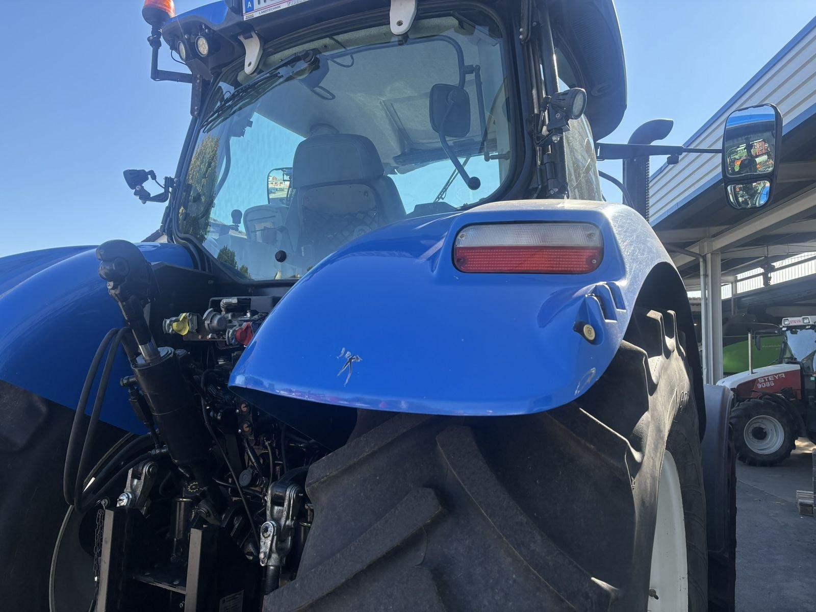 Traktor of the type New Holland T6.175 Auto Command SideWinder II, Gebrauchtmaschine in Göpfritz (Picture 8)