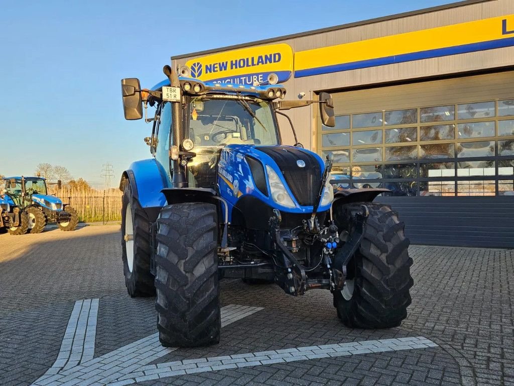 Traktor des Typs New Holland T6.175 Dynamic command, Gebrauchtmaschine in BENNEKOM (Bild 8)