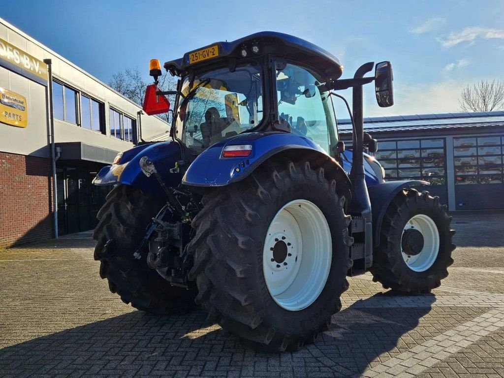 Traktor van het type New Holland T6.175 Dynamic command, Gebrauchtmaschine in BENNEKOM (Foto 3)