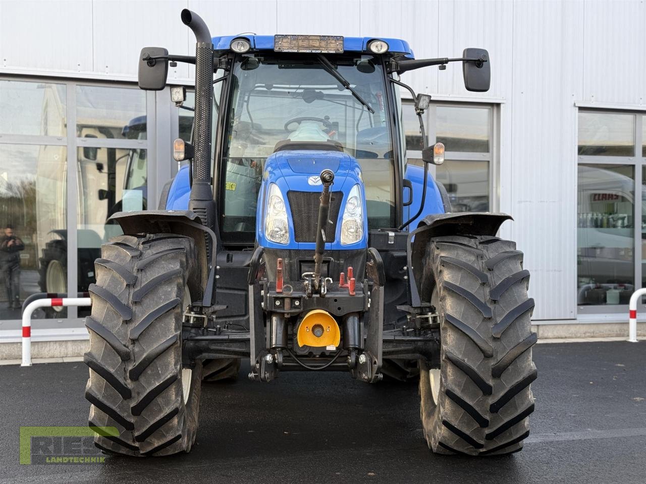 Traktor of the type New Holland T6.175 Electro Command, Gebrauchtmaschine in Homberg/Ohm - Maulbach (Picture 8)