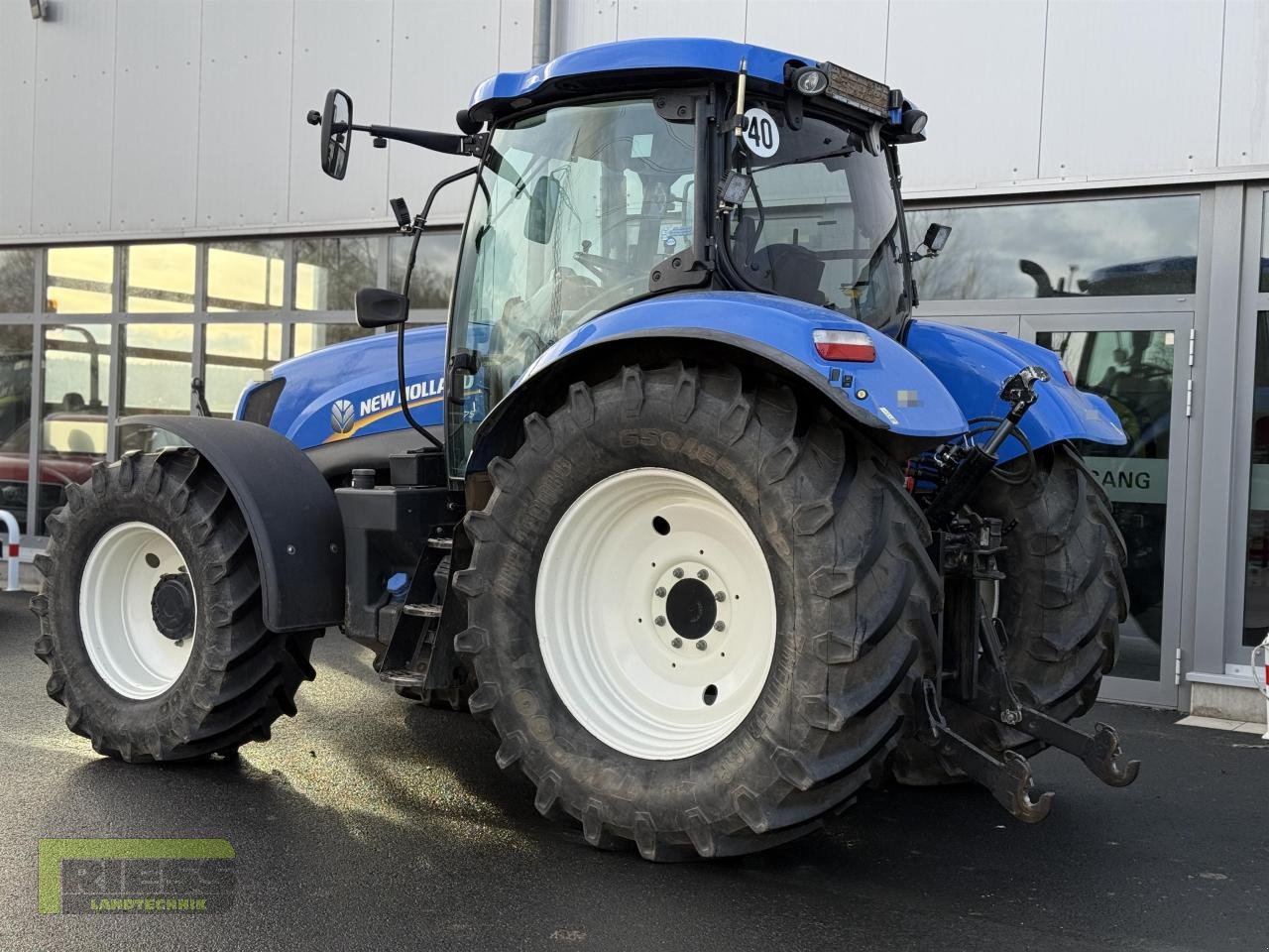 Traktor of the type New Holland T6.175 Electro Command, Gebrauchtmaschine in Homberg/Ohm - Maulbach (Picture 17)