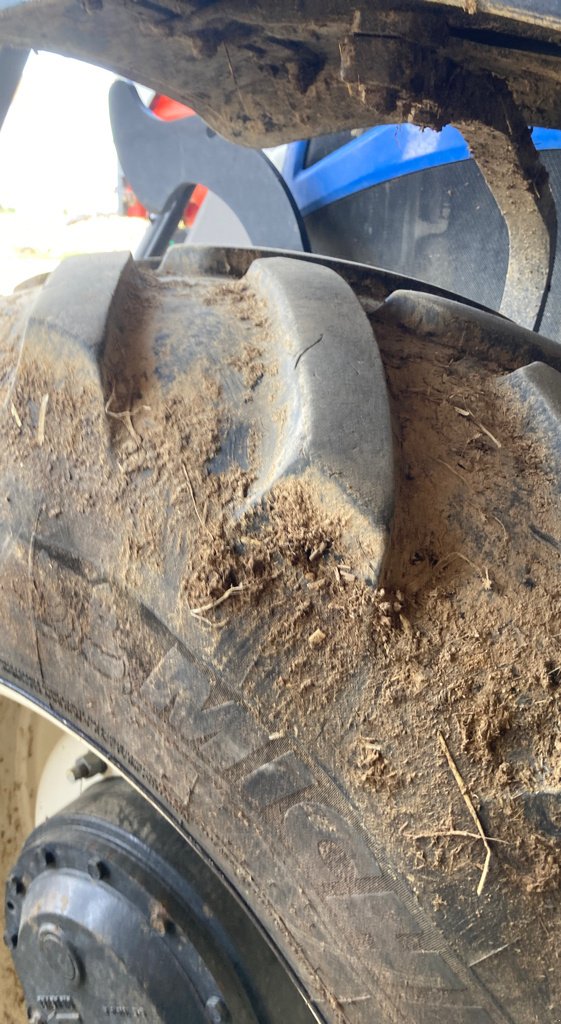 Traktor tipa New Holland T6.175, Gebrauchtmaschine u CORMENON (Slika 5)