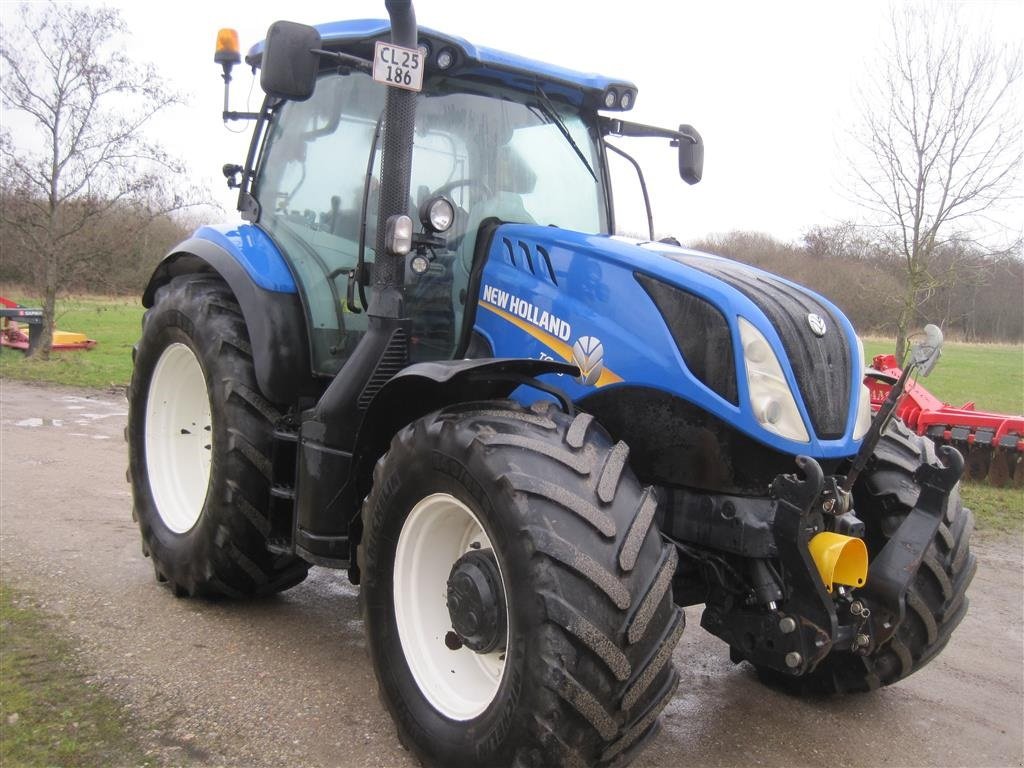 Traktor of the type New Holland T6175, Gebrauchtmaschine in Aabenraa (Picture 2)