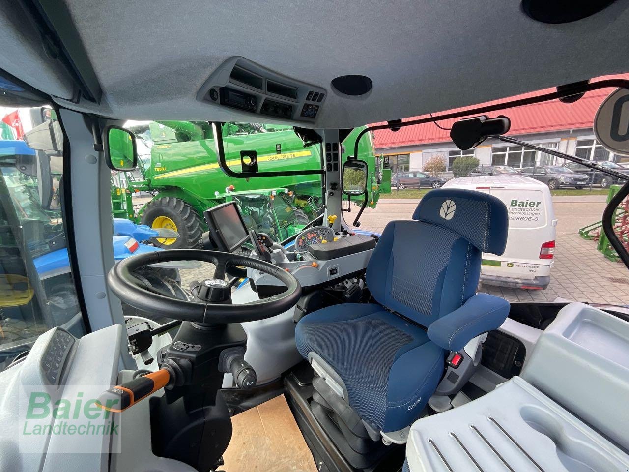 Traktor a típus New Holland T6.180 AC, Gebrauchtmaschine ekkor: OBERNDORF-HOCHMOESSINGEN (Kép 5)