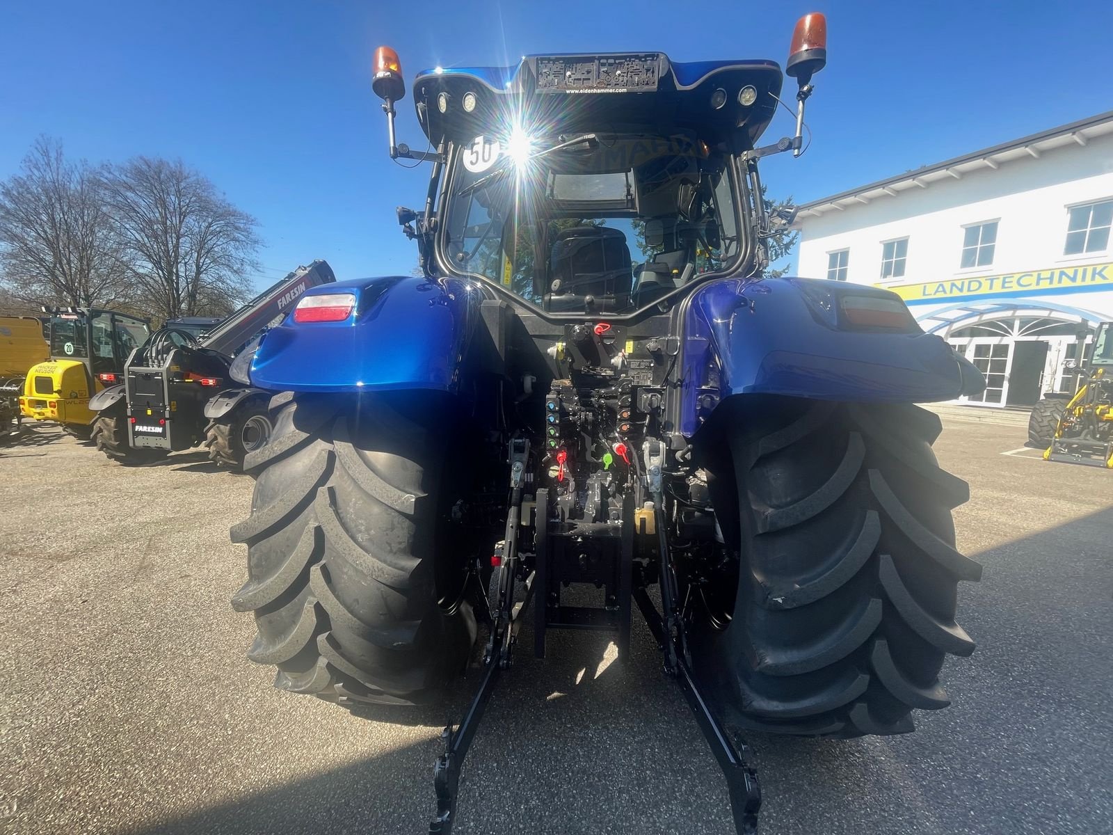 Traktor van het type New Holland T6.180 Auto Command SideWinder II, Gebrauchtmaschine in Burgkirchen (Foto 7)