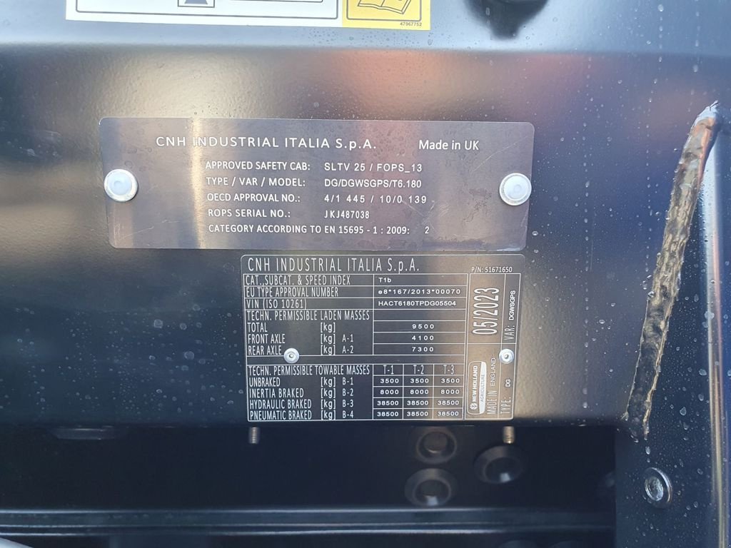 Traktor van het type New Holland T6.180 DC DEMO, Neumaschine in Bladel (Foto 5)