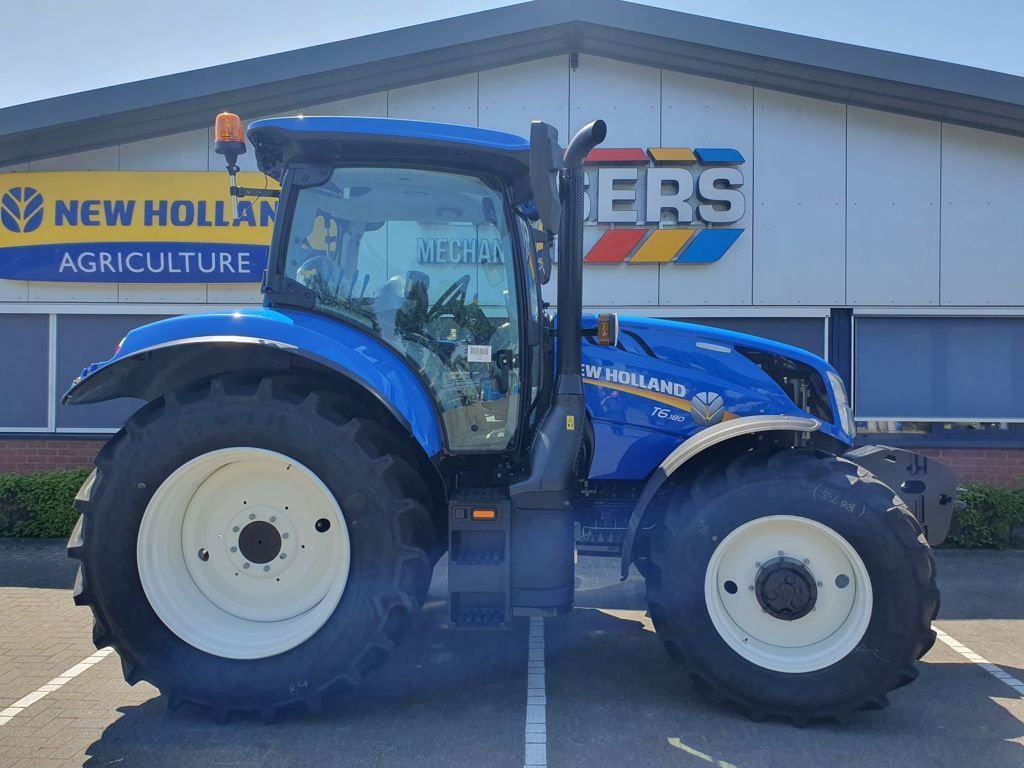 Traktor van het type New Holland T6.180 DC DEMO, Neumaschine in Bladel (Foto 10)