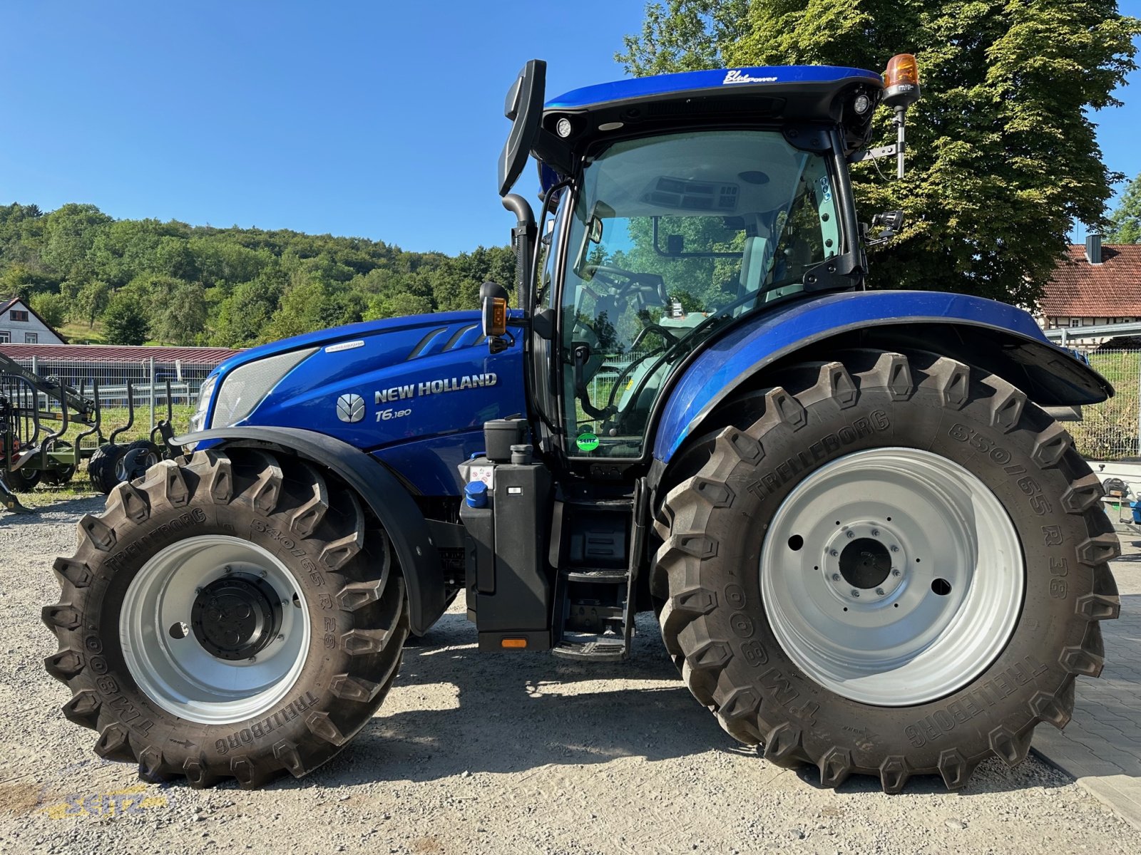 Traktor des Typs New Holland T6.180 DC, Neumaschine in Lindenfels-Glattbach (Bild 10)