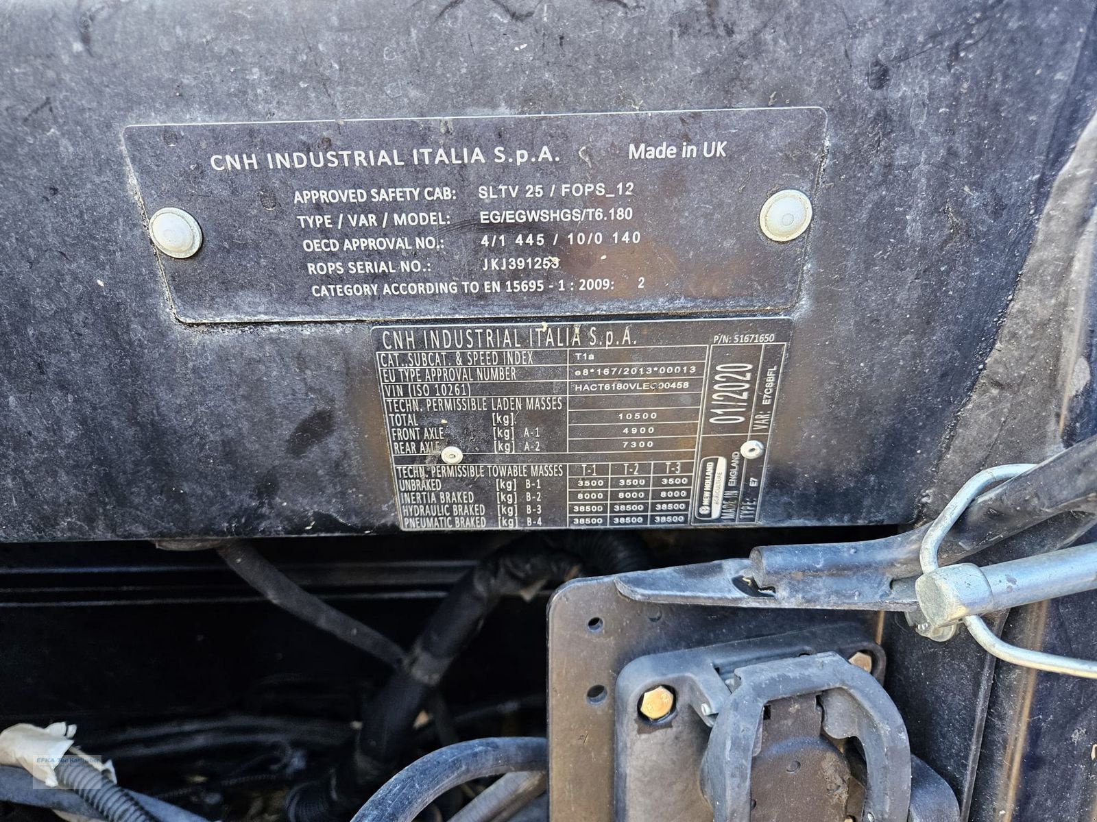 Traktor типа New Holland T6.180 Dynamic Command SideWinder II, Gebrauchtmaschine в Erlbach (Фотография 11)