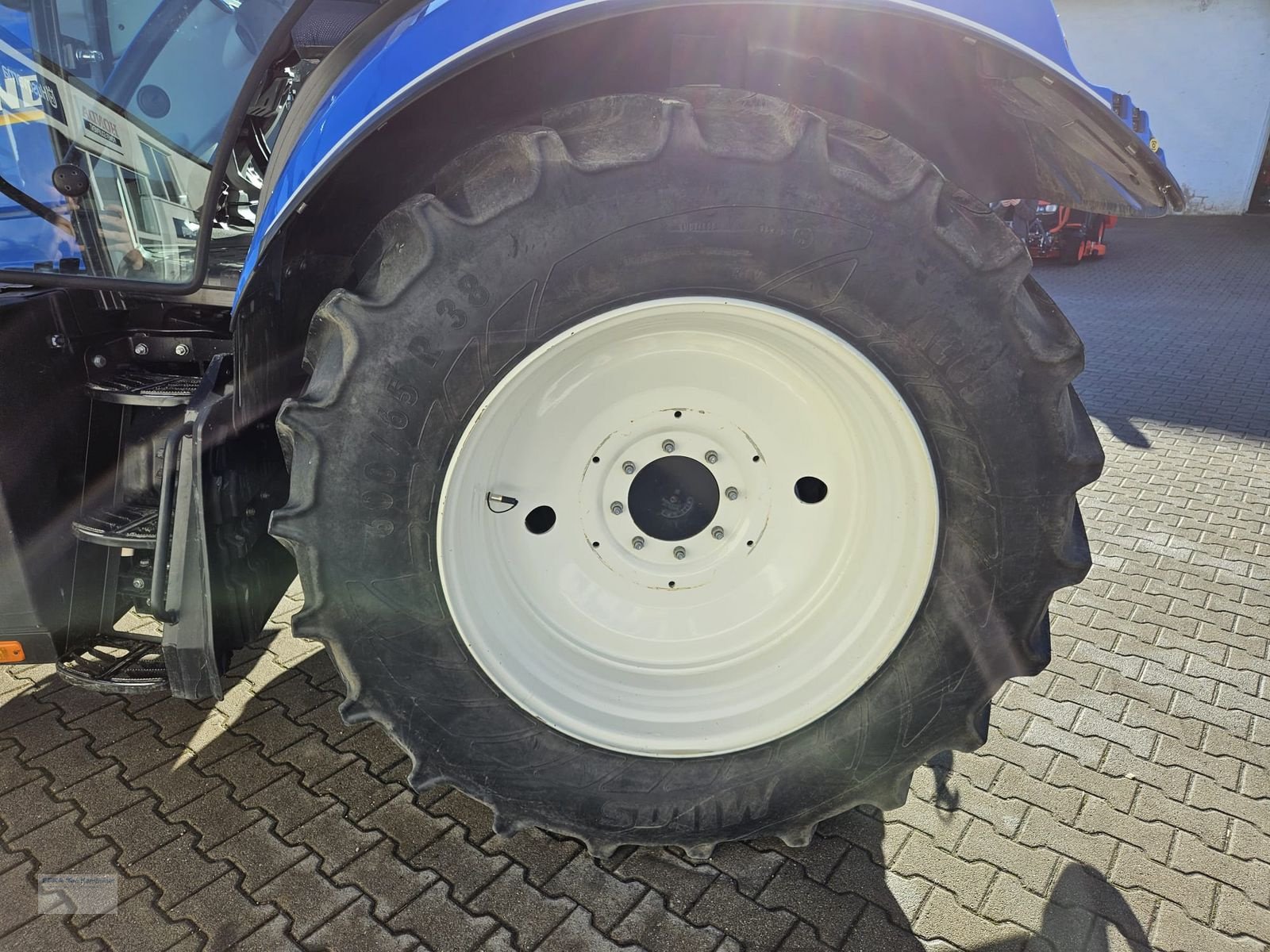 Traktor типа New Holland T6.180 Dynamic Command SideWinder II, Gebrauchtmaschine в Erlbach (Фотография 8)