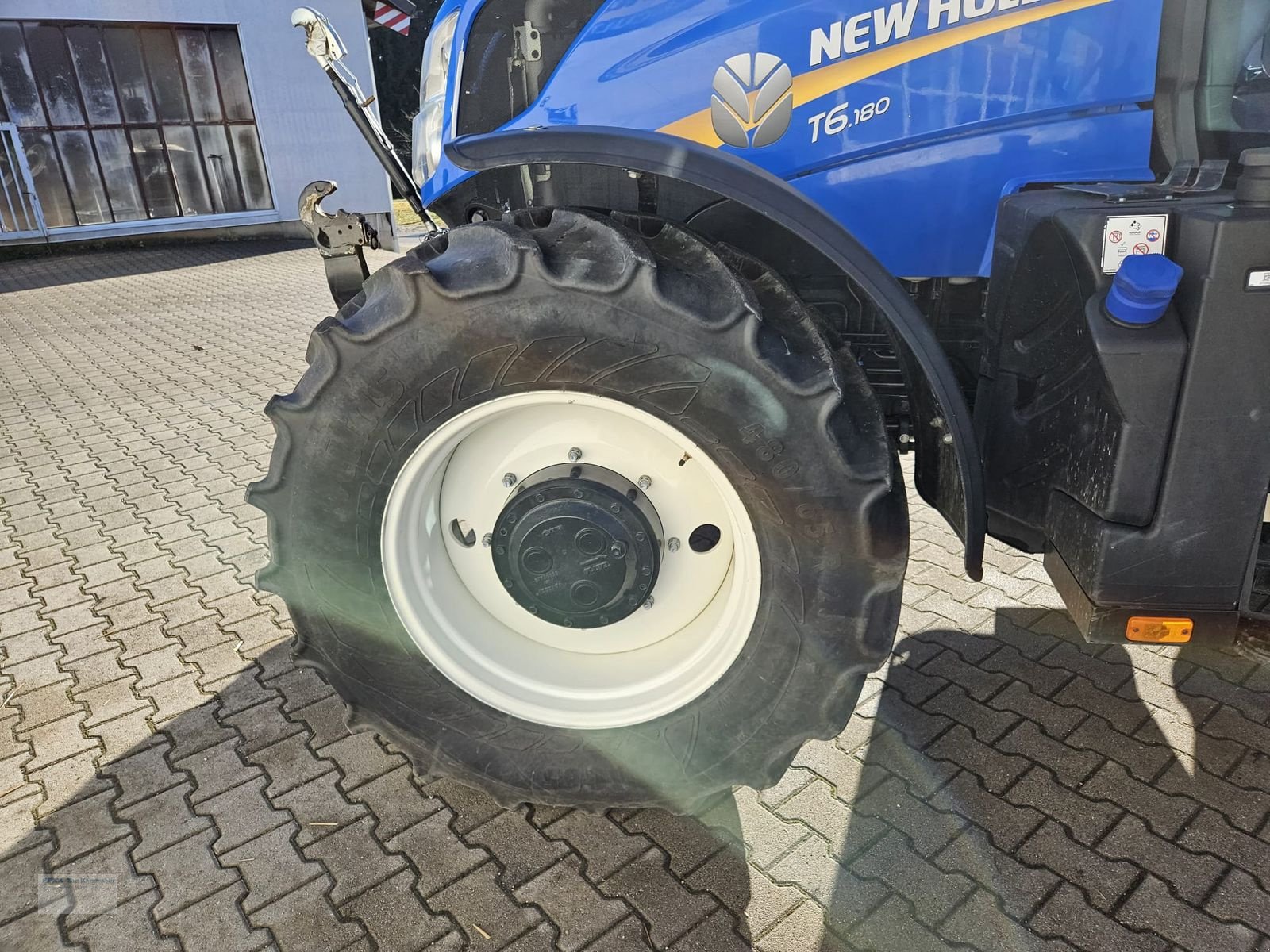 Traktor типа New Holland T6.180 Dynamic Command SideWinder II, Gebrauchtmaschine в Erlbach (Фотография 7)