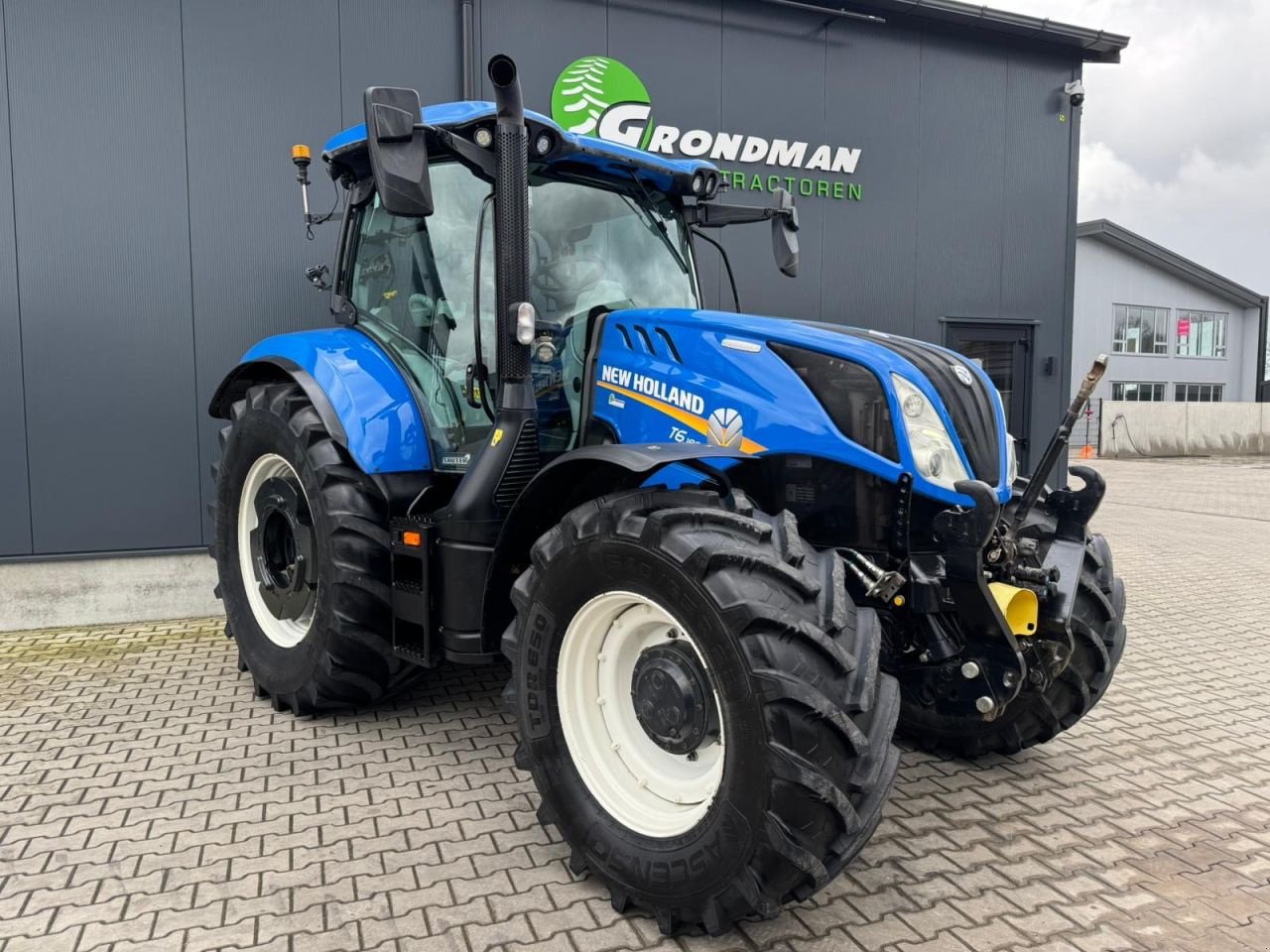 Traktor a típus New Holland T6.180 Dynamic Command, Gebrauchtmaschine ekkor: Daarle (Kép 4)