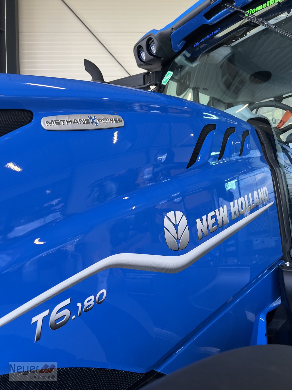 Traktor typu New Holland T6.180 Methan *25% Förderung möglich*, Neumaschine v Bad Waldsee Mennisweiler (Obrázek 9)