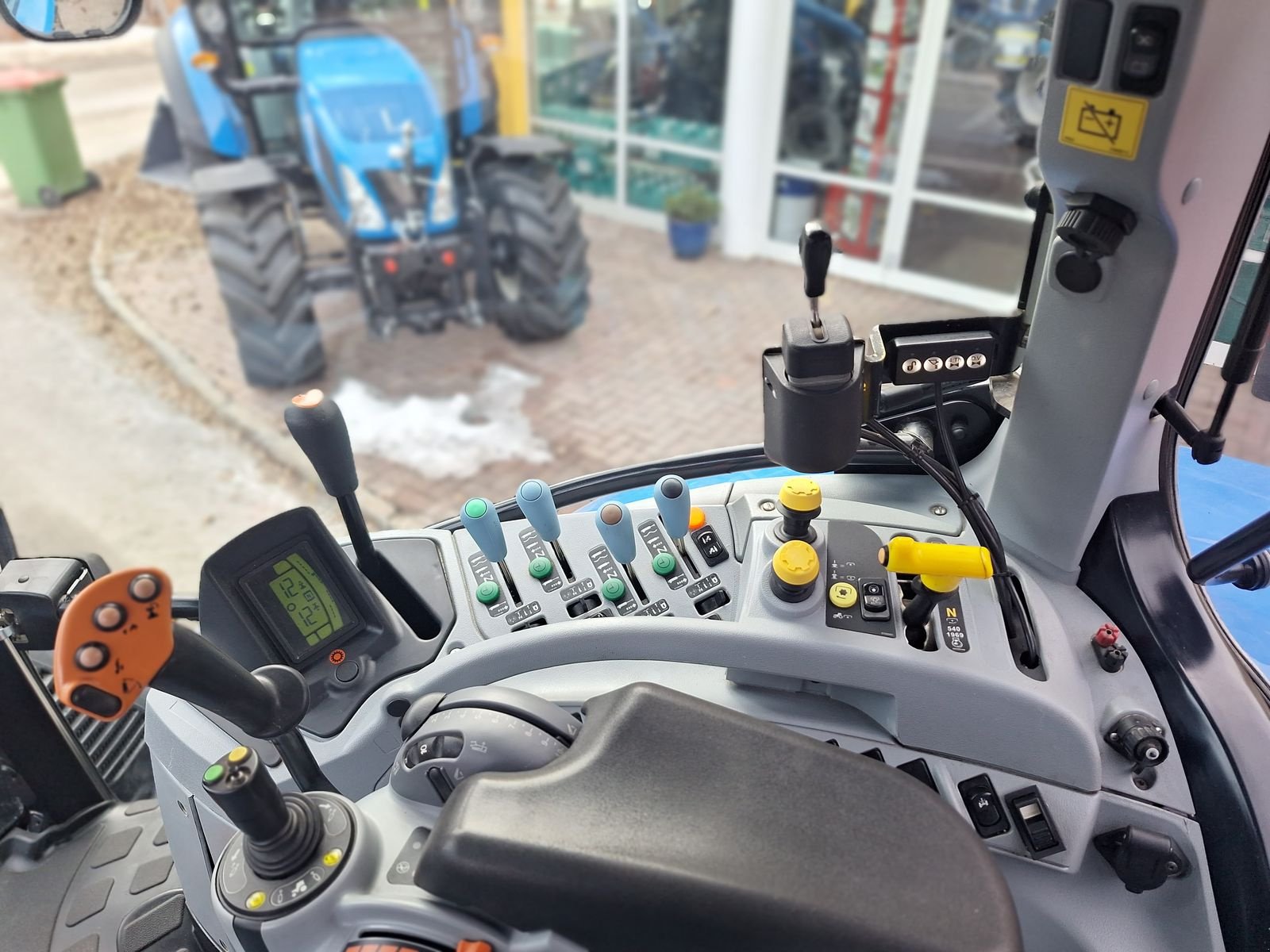 Traktor tipa New Holland T6.180, Gebrauchtmaschine u Burgkirchen (Slika 12)