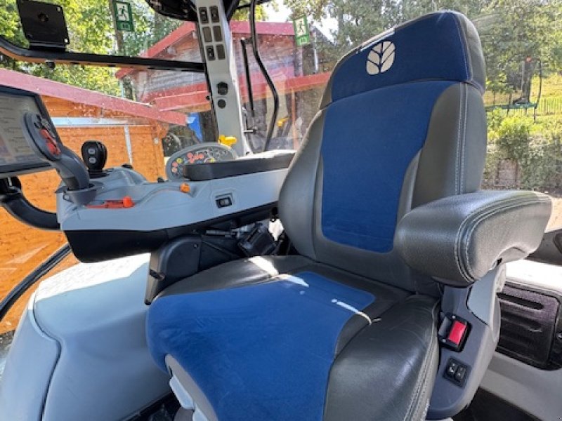 Traktor типа New Holland T6.180, Gebrauchtmaschine в Maulburg (Фотография 20)