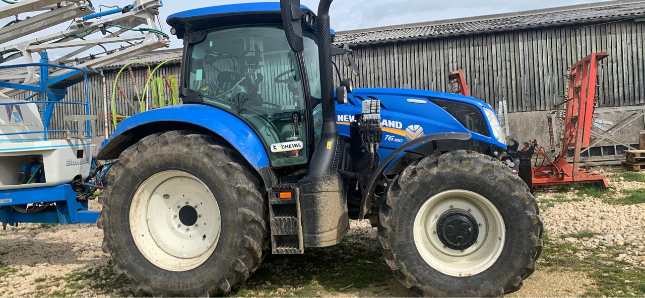 Traktor of the type New Holland T6.180dct, Gebrauchtmaschine in Saint-Nabord (Picture 9)