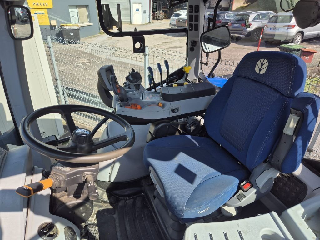 Traktor типа New Holland T6.180dct, Gebrauchtmaschine в Saint-Nabord (Фотография 10)