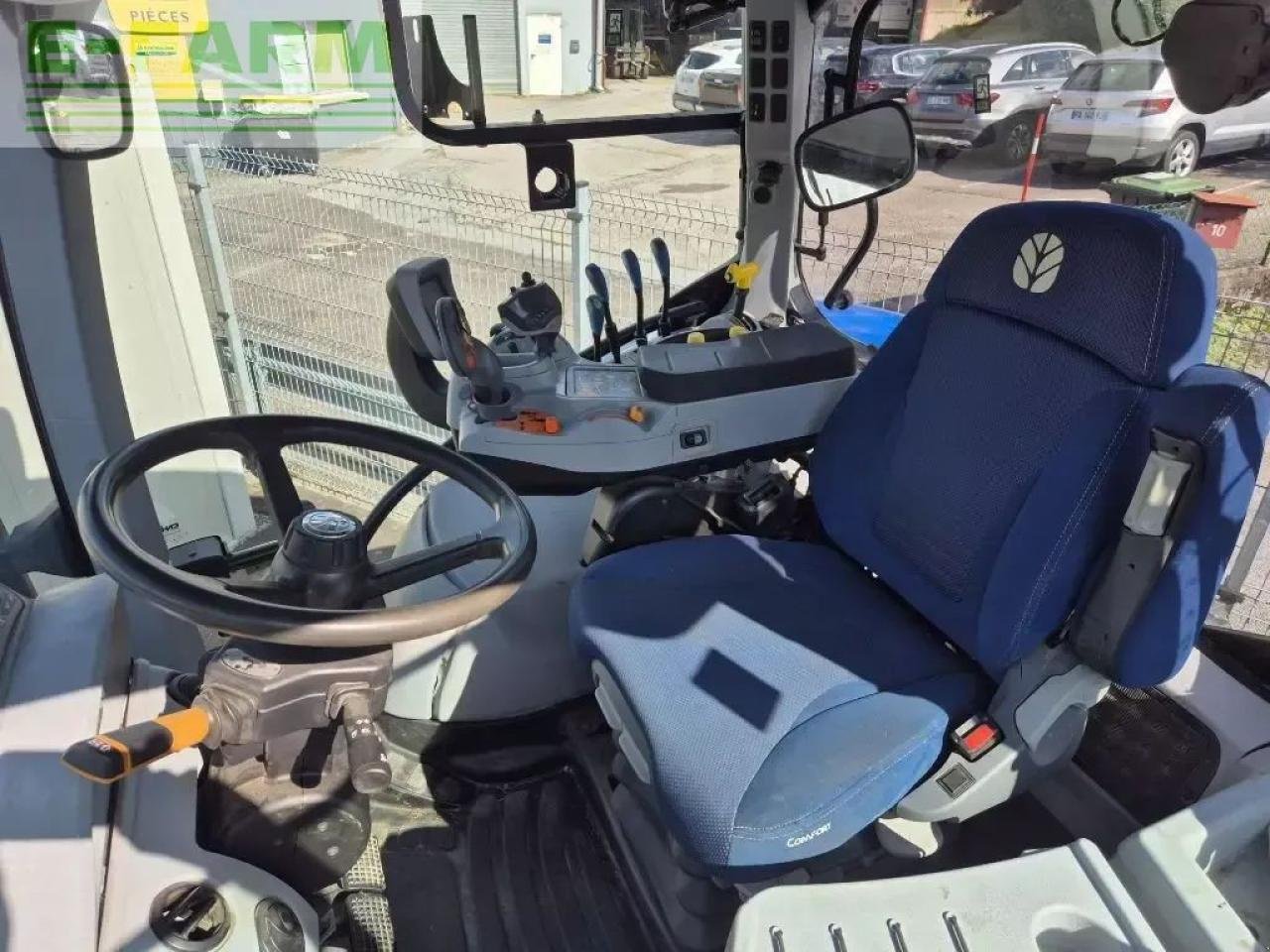 Traktor типа New Holland t6.180dct, Gebrauchtmaschine в CHAUVONCOURT (Фотография 10)