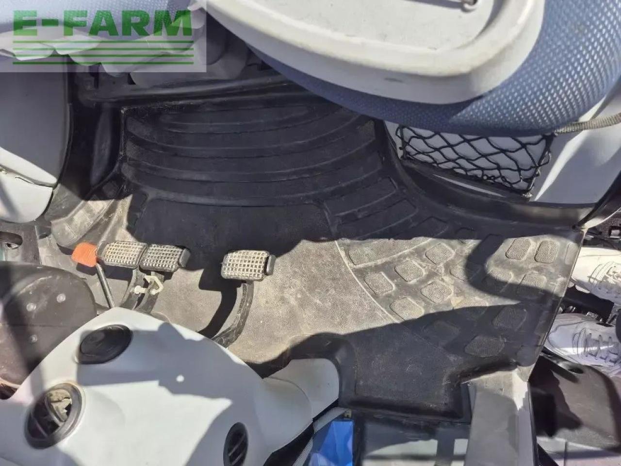 Traktor du type New Holland t6.180dct, Gebrauchtmaschine en CHAUVONCOURT (Photo 11)