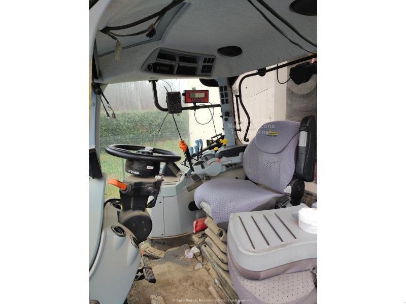 Traktor типа New Holland T7-165S, Gebrauchtmaschine в ANTIGNY (Фотография 7)