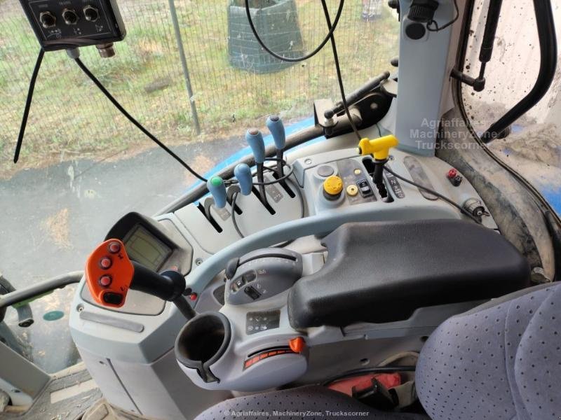 Traktor типа New Holland T7-165S, Gebrauchtmaschine в ANTIGNY (Фотография 8)